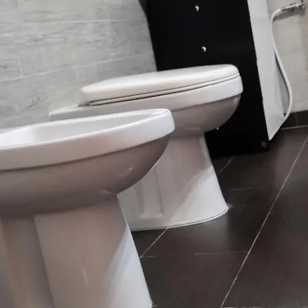 Con Bagno Ingresso Autonomo Gasthof Taranto
