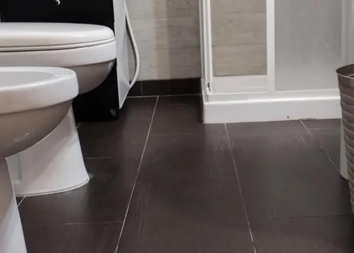 Con Bagno Ingresso Autonomo Gæstehus Taranto